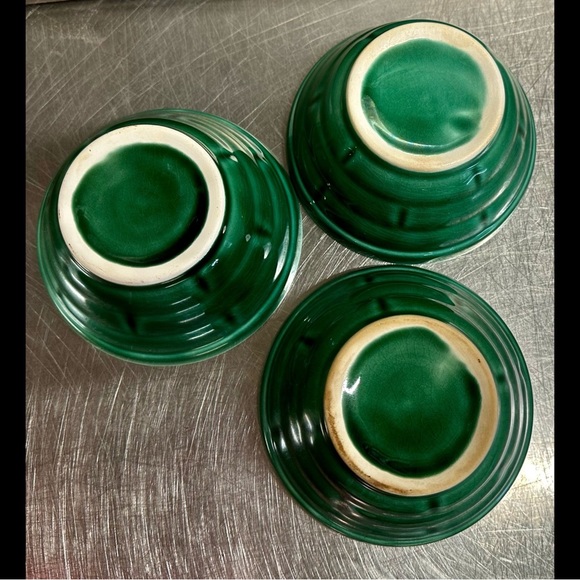 Set of 3 vintage green bowls 4 3/4” - Picture 3 of 6